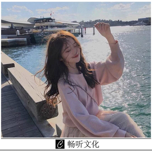 撕开女警胸罩胸奶头玩大胸
