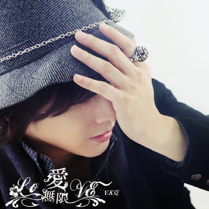 撕开女警胸罩胸奶头玩大胸
